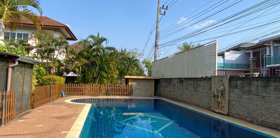 Maison à Chiang Mai, Thaïlande 2 chambres № 75157