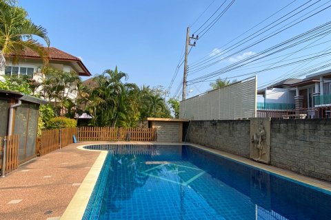 Дом в Чиангмае, Таиланд с 2 спальнями  № 75157