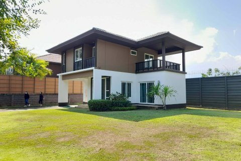 Дом в Чиангмае, Таиланд с 3 спальнями  № 158618