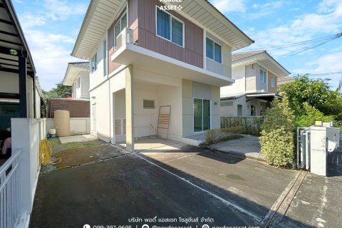 House in Nonthaburi, Thailand 3 bedrooms № 158616 - photo 2