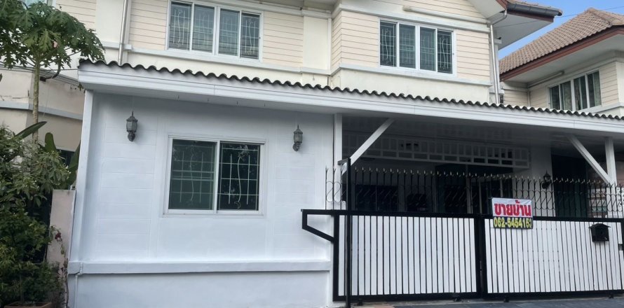 Maison à Pathum Thani, Thaïlande 3 chambres № 158622