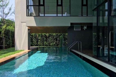 Condo in Chiang Mai, Thailand, 1 bedroom  № 200473