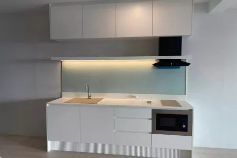 Townhouse in Kathu, Thailand 3 bedrooms № 140922 - photo 4