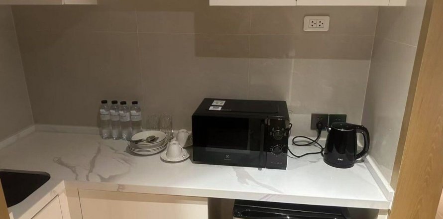 Studio dans le Condo à Phuket, Thaïlande  № 140918