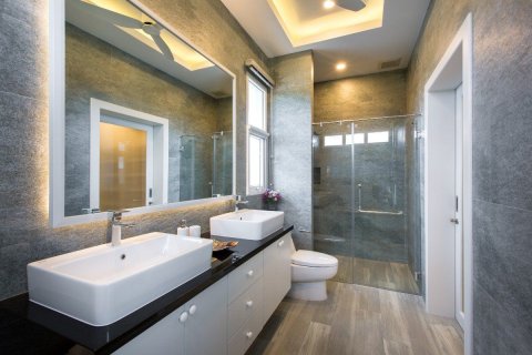 Villa in Hua Hin, Thailand 3 bedrooms № 162186 - photo 5