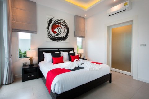 Villa in Hua Hin, Thailand 3 bedrooms № 162186 - photo 4
