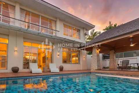House in Chalong, Thailand 5 bedrooms № 209634 - photo 2