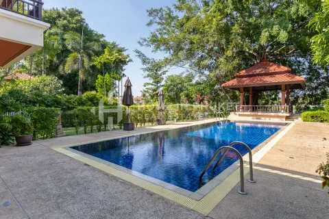 บ้านในภูเก็ต, ประเทศไทย 5 ห้องนอน № 209636 - รูปถ่าย 1