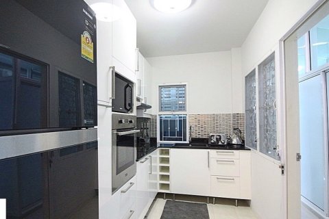 House in Bang Khen, Bangkok, Thailand 4 bedrooms № 171995 - photo 4