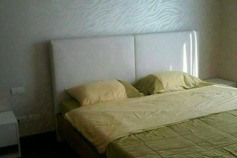 Studio dans le Condo à Watthana, Bangkok, Thaïlande  № 171989 - photo 3