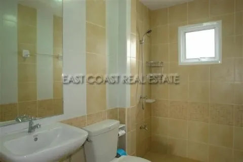 Casa de 3 dormitorios en Pattaya, Tailandia № 213239 - foto 9
