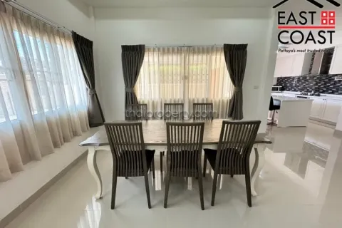 Casa de 3 dormitorios en Pattaya, Tailandia № 213235 - foto 11