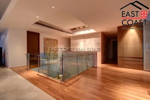 Condominio de 4 dormitorios en Pattaya, Tailandia № 213238 - foto 11