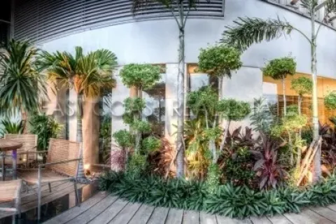 Condominio de 4 dormitorios en Pattaya, Tailandia № 213238 - foto 2
