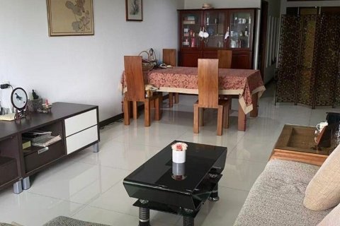 Кондоминиум с 2 спальнями в Банг Пхлате, Бангкок, Таиланд № 155800 - фото 1