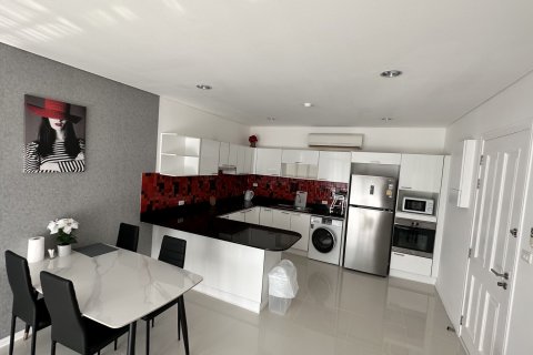 Condo à Kathu, Thaïlande, 2 chambres  № 155802 - photo 1