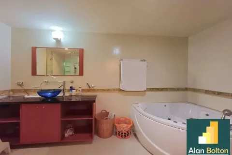 Condominio de 2 dormitorios en Pattaya, Tailandia № 210822 - foto 15