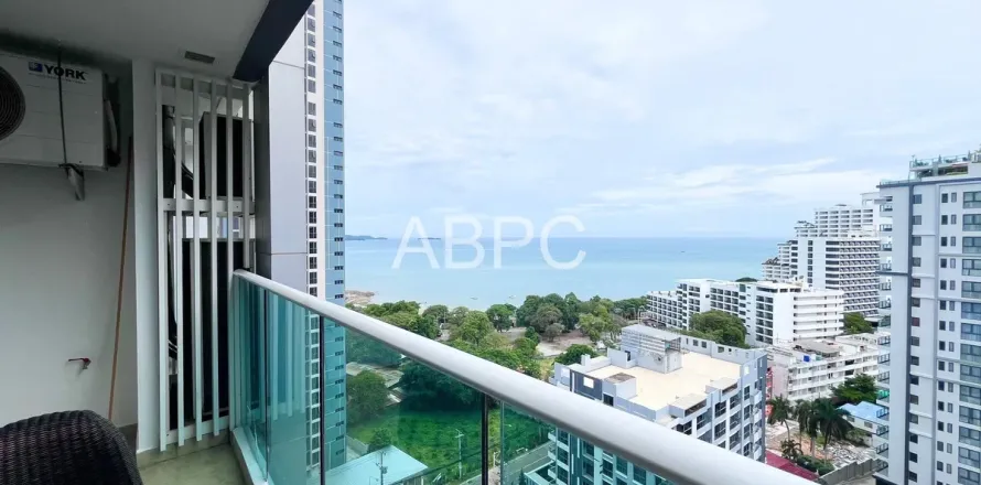 Condominio de 2 dormitorios en Pattaya, Tailandia № 210824
