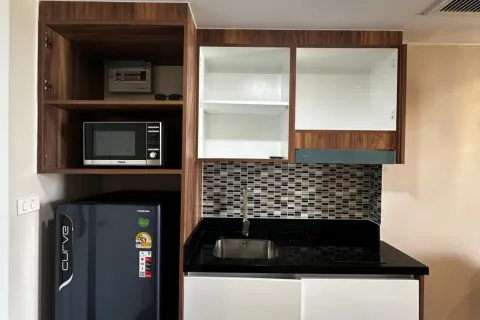 Condominio de 1 dormitorio en Jomtien Beach, Pattaya, Tailandia № 210825 - foto 17