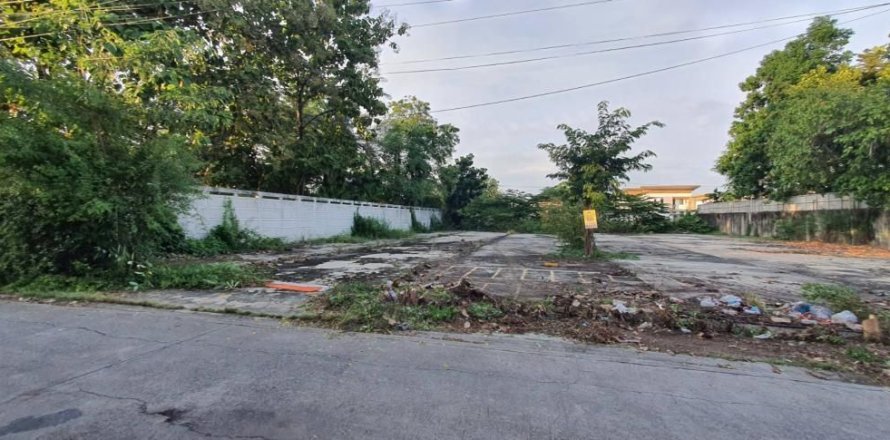 Terrain à Phra Khanong, Bangkok, Thaïlande 1600 m2 № 160321