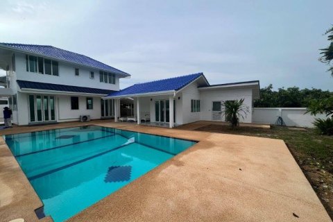 Villa à Hua Hin, Thaïlande 3 chambres № 114885 - photo 1
