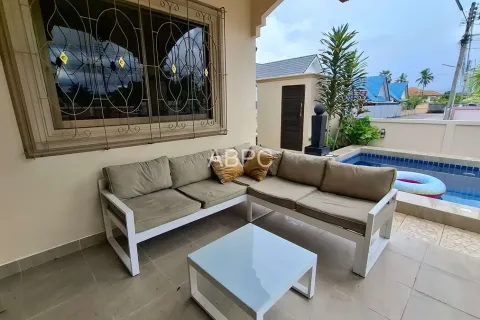 Casa de 3 dormitorios en Pattaya, Tailandia № 211192 - foto 5