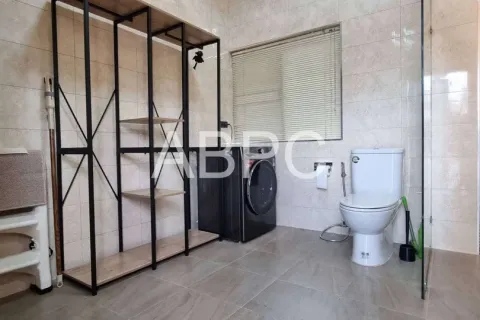 Casa de 3 dormitorios en Pattaya, Tailandia № 211192 - foto 8