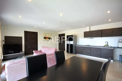 Condominio de 2 dormitorios en Jomtien Beach, Pattaya, Tailandia № 211195 - foto 11