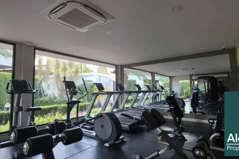 Condominio de 3 dormitorios en Jomtien Beach, Pattaya, Tailandia № 211196 - foto 4