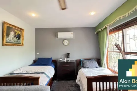Casa de 4 dormitorios en Pattaya, Tailandia № 211193 - foto 10