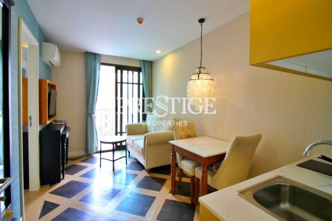 Condo in Pattaya, Thailand, 1 bedroom  № 209140