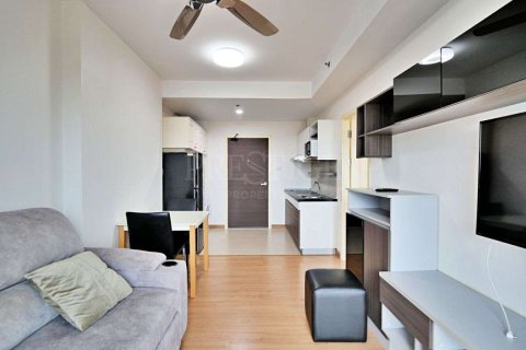 Condo in Pattaya, Thailand, 1 bedroom  № 209138