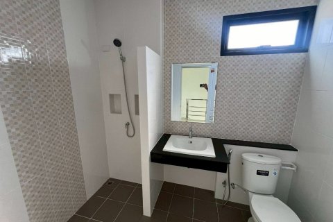 Townhouse in Pattaya, Thailand 3 bedrooms № 145869 - photo 6