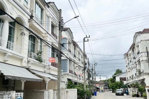 Таунхаус в Лат Пхрау, Бангкок, Таиланд с 3 спальнями  № 145807 - фото 19