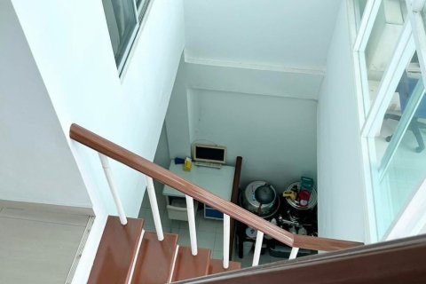 Таунхаус в Лат Пхрау, Бангкок, Таиланд с 3 спальнями  № 145807 - фото 14