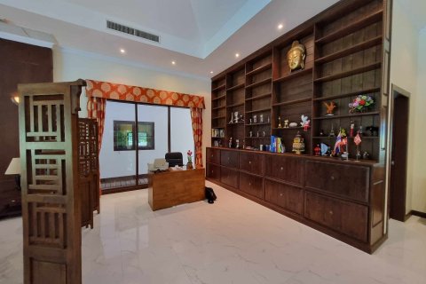 Вилла в Ча-аме, Таиланд с 5 спальнями  № 145867 - фото 25