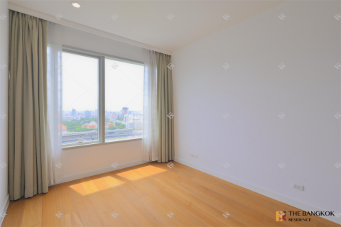 Condominio de 3 dormitorios en Bangkok, Tailandia № 190183 - foto 10
