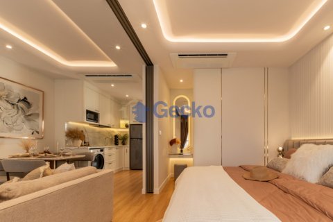Condo in Pattaya, Thailand, 1 bedroom  № 196401 - photo 14