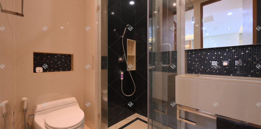 Condominio de 2 dormitorios en Bangkok, Tailandia № 209265