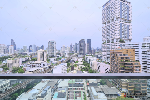 Condominio de 2 dormitorios en Bangkok, Tailandia № 209265 - foto 3