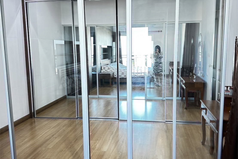 Condominio de 1 dormitorio en Bangkok, Tailandia № 209260 - foto 2