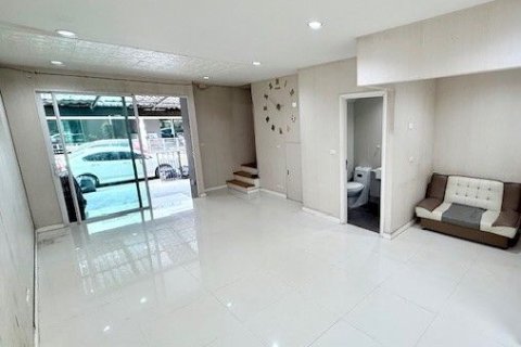 Townhouse à Suan Luang, Bangkok, Thaïlande 3 chambres № 159012 - photo 3