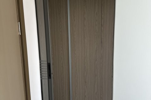 Condo à Phra Khanong, Bangkok, Thaïlande, 2 chambres  № 159013 - photo 9