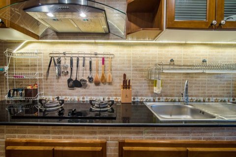 Villa in Hua Hin, Thailand 4 bedrooms № 159011 - photo 7