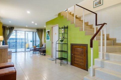 Villa in Hua Hin, Thailand 4 bedrooms № 159011 - photo 5