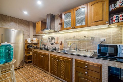 Villa in Hua Hin, Thailand 4 bedrooms № 159011 - photo 8