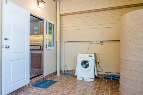 Villa in Hua Hin, Thailand 4 bedrooms № 159011 - photo 27