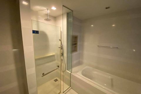 Кондоминиум с 2 спальнями в Клонг Тоэй, Бангкок, Таиланд № 140363 - фото 6