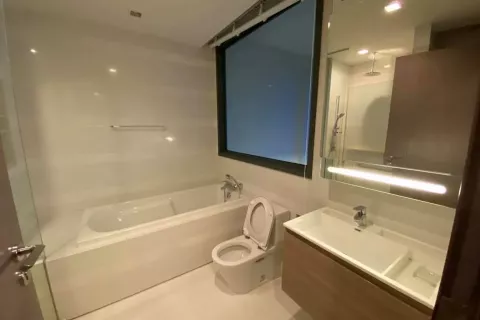 Кондоминиум с 2 спальнями в Клонг Тоэй, Бангкок, Таиланд № 140363 - фото 11