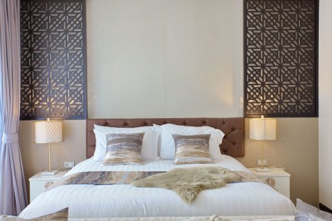 Condo in Phuket, Thailand, 2 bedrooms  № 151975 - photo 1